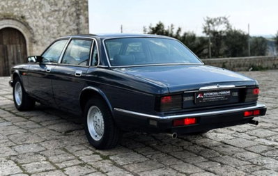 Jaguar XJ6 3.2 cat (15)