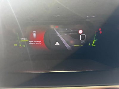 Peugeot 2008 BlueHDi 110 S&S Allure (19)