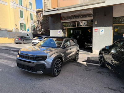 Jeep Avenger 1.2 turbo e-hybrid mhev Summit fwd 110cv edct6 usata