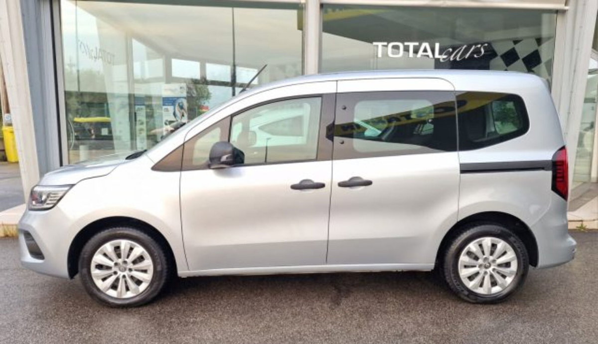 Renault Kangoo 1.3 tce Authentic 130cv (5)