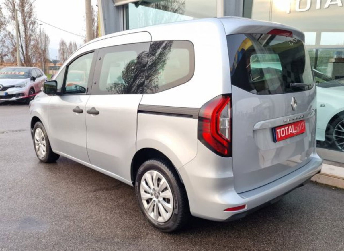 Renault Kangoo 1.3 tce Authentic 130cv (6)