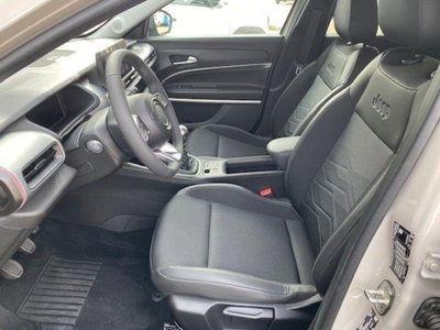 Jeep Avenger 1.2 turbo Summit fwd 100cv (13)