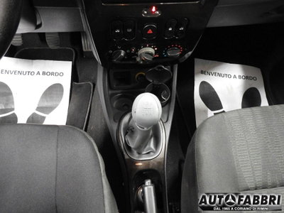Dacia Duster 1.5 dCi 90CV 4x2 Ambiance (13)