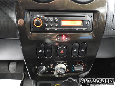 Dacia Duster 1.5 dCi 90CV 4x2 Ambiance (14)