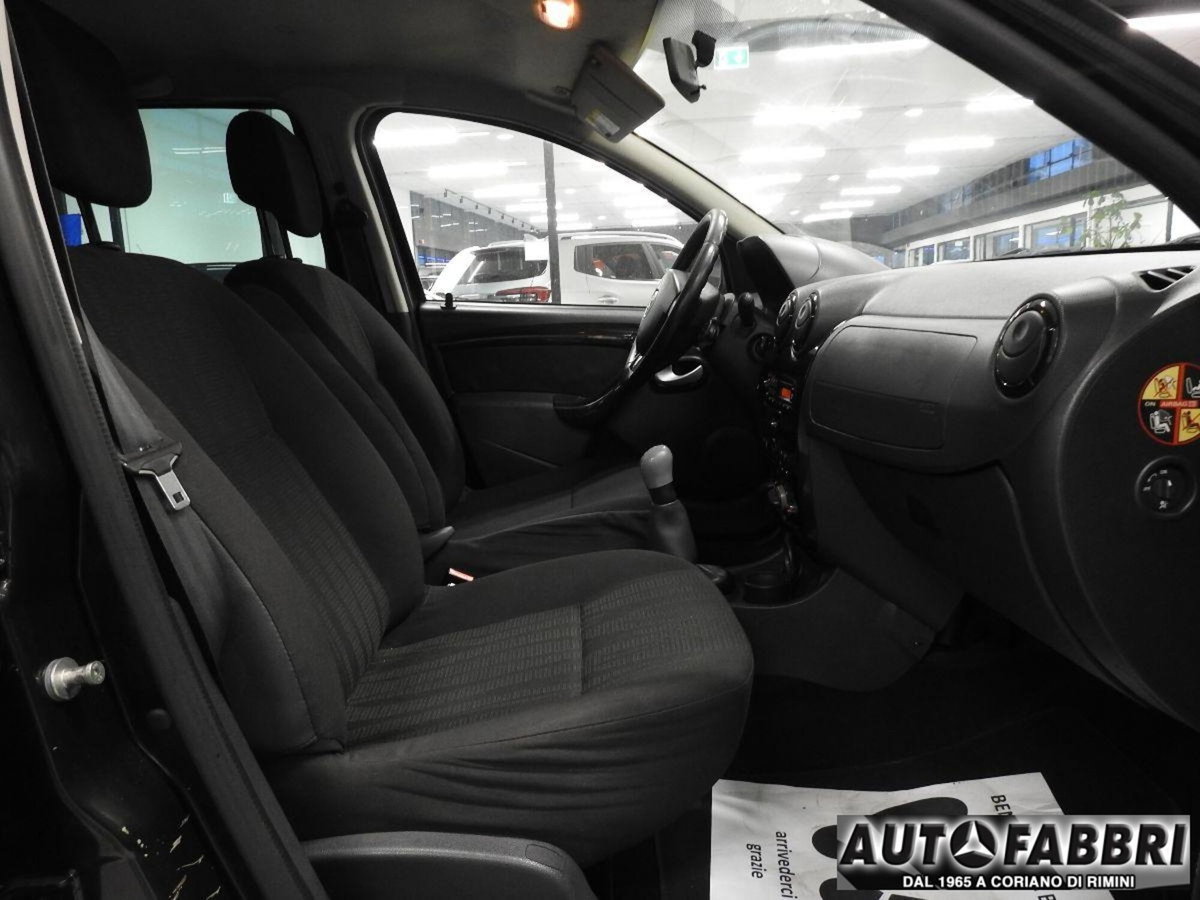 Dacia Duster 1.5 dCi 90CV 4x2 Ambiance (6)