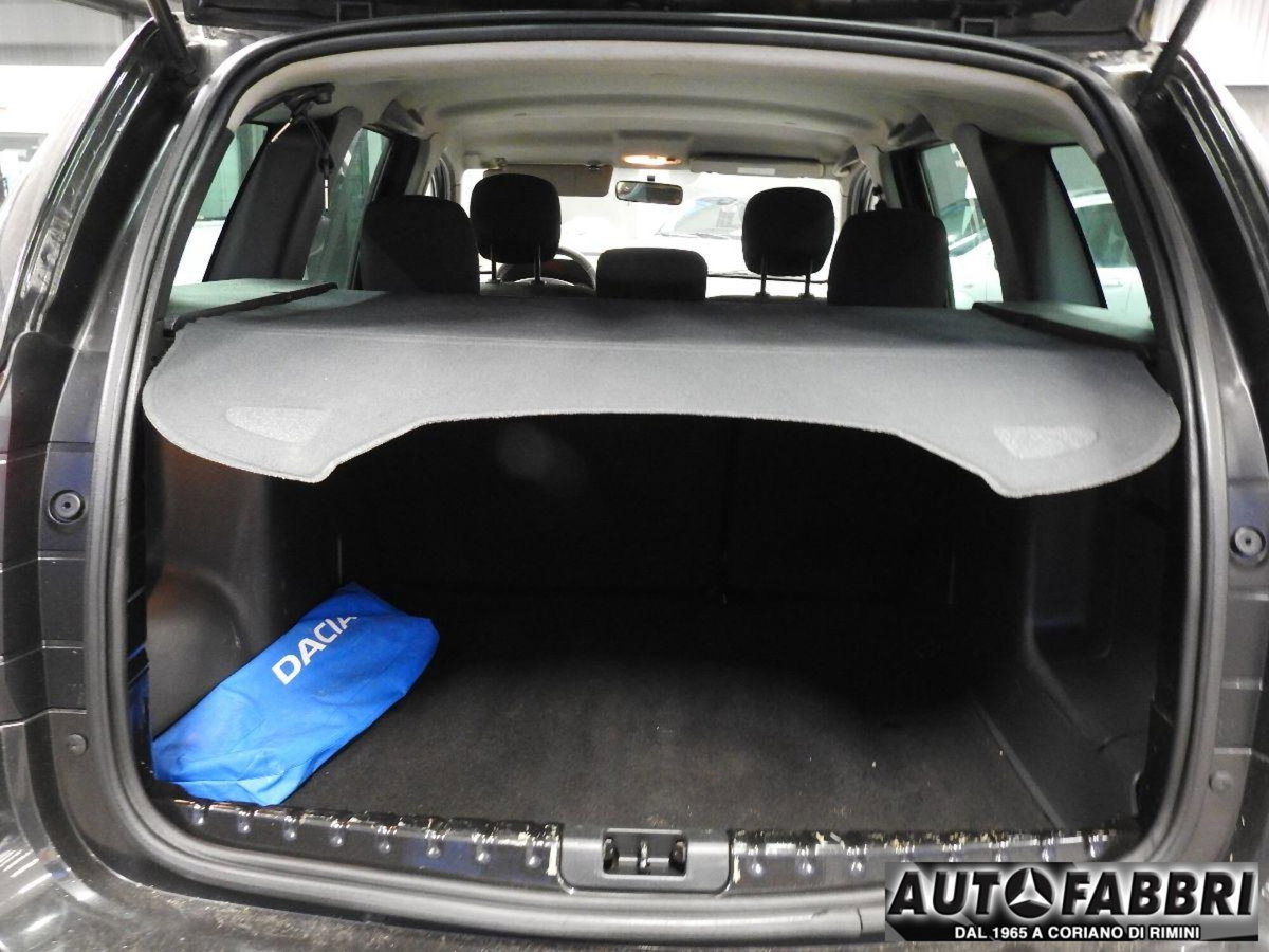 Dacia Duster 1.5 dCi 90CV 4x2 Ambiance (8)