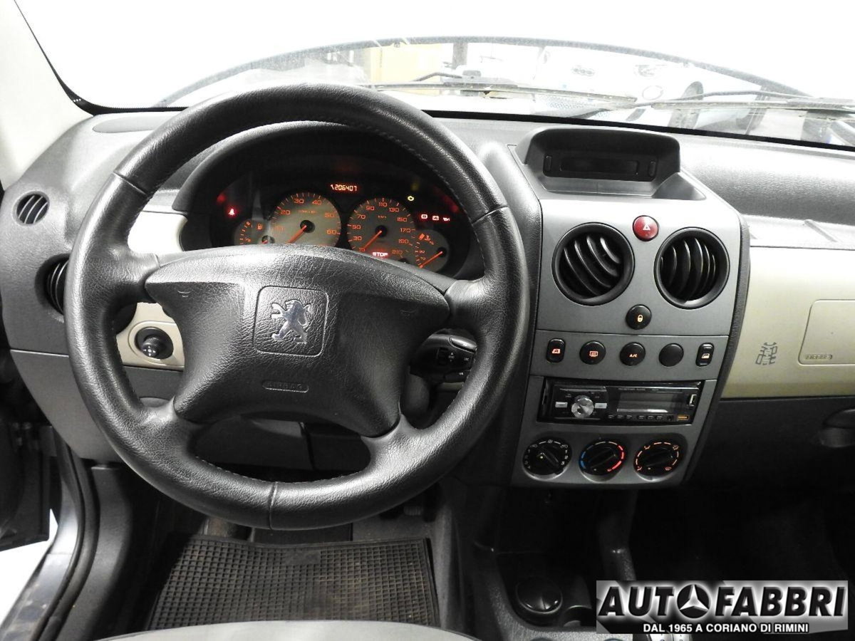 Peugeot Ranch 5p. Totem (18)