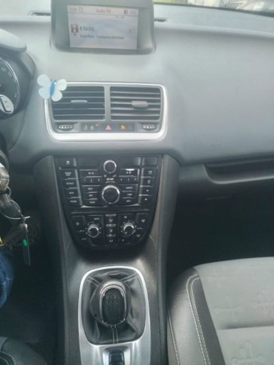 Opel Meriva 1.7 CDTI 110CV b-color Elective (11)