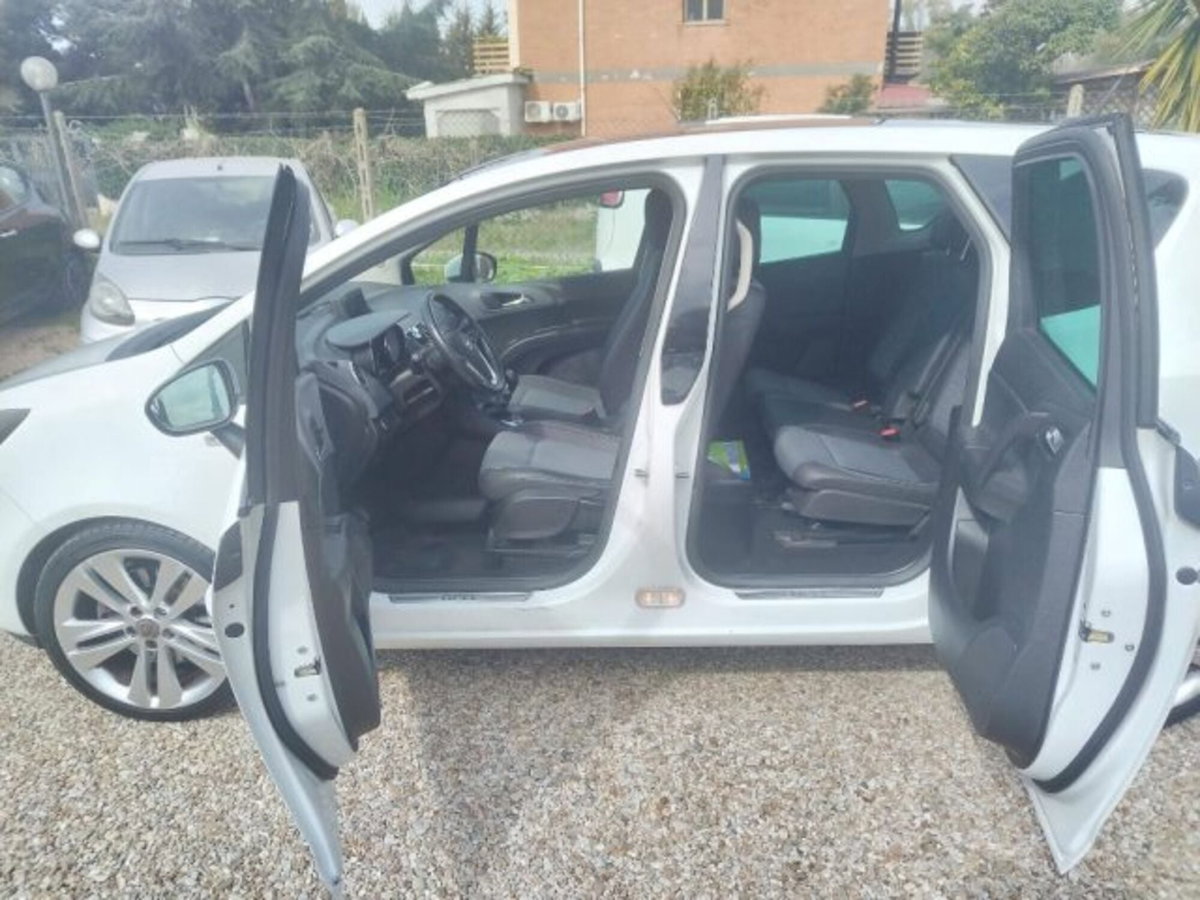 Opel Meriva 1.7 CDTI 110CV b-color Elective (12)