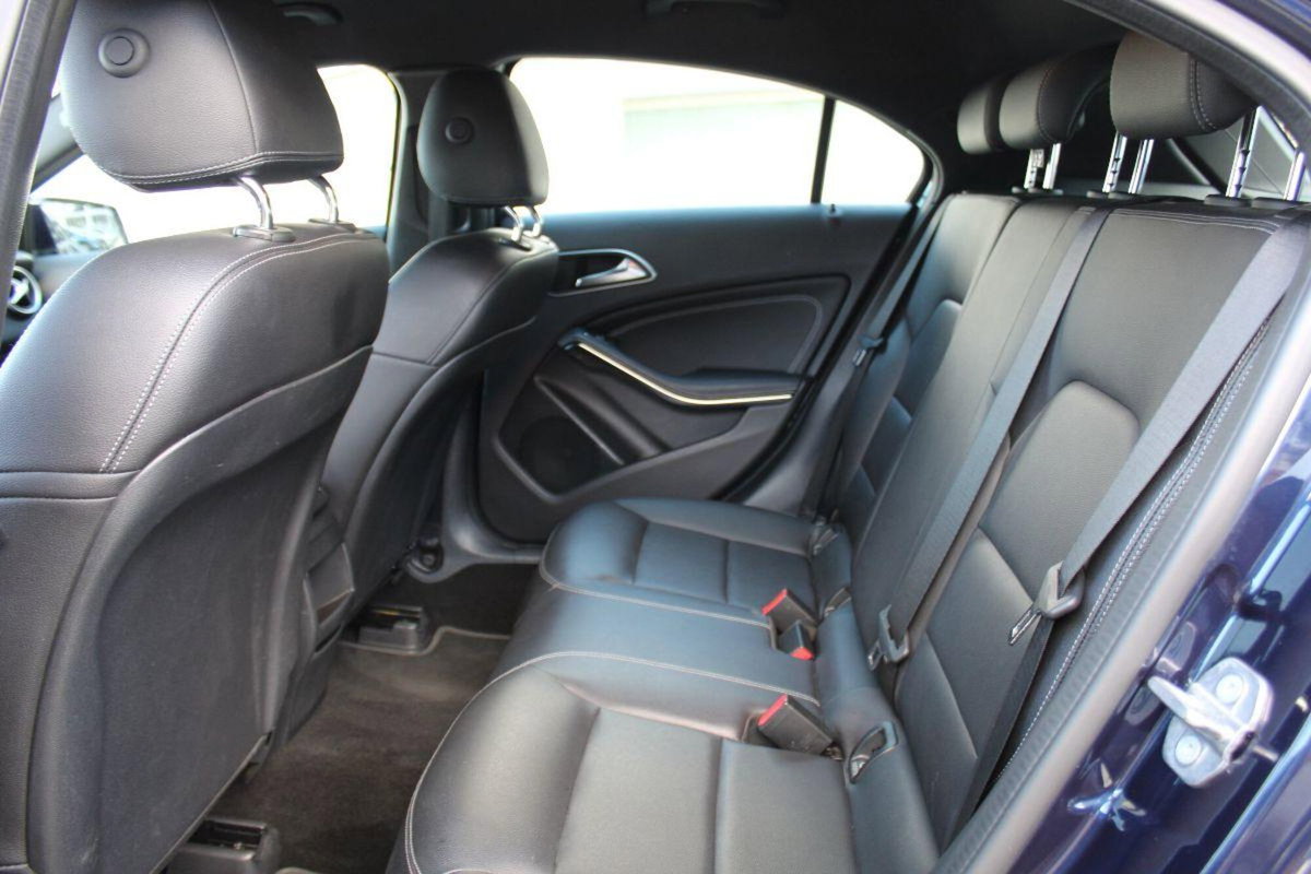 Mercedes-Benz Classe A 160 d Automatic Executive (19)