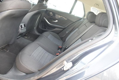 Mercedes-Benz Classe C Station Wagon 200 d Premium (7)