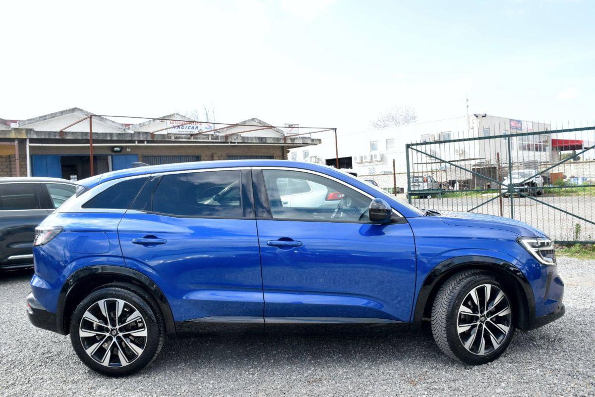 Renault Austral 1.3 mild hybrid Techno Esprit Alpine 160cv auto (11)