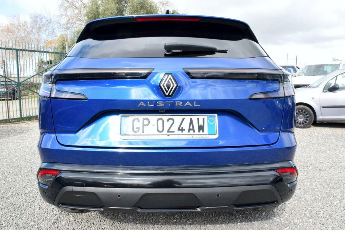 Renault Austral 1.3 mild hybrid Techno Esprit Alpine 160cv auto (3)