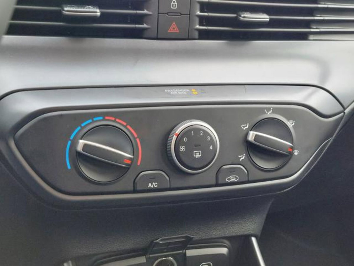 Hyundai i20 1.0 t-gdi Connectline 90cv dct (14)