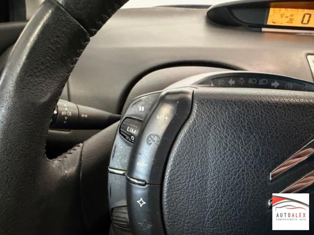 Citroen C4 1.6 HDi 90CV Business (12)