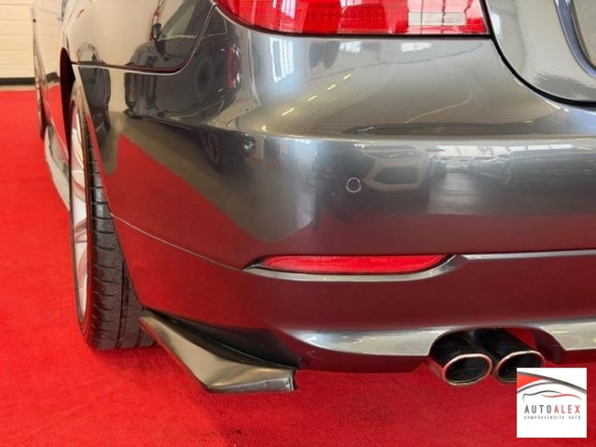 BMW Serie 5 525d Msport (17)