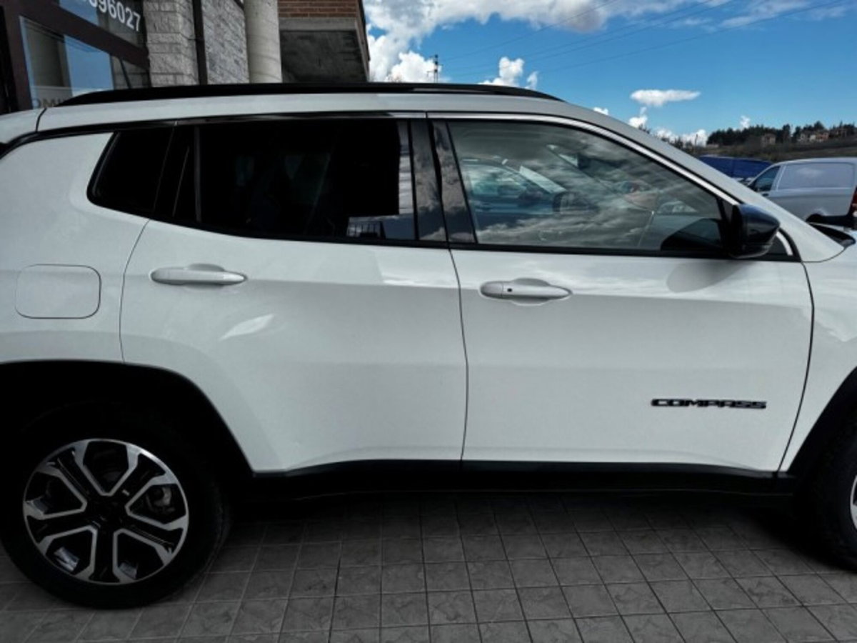 Jeep Compass 1.3 Turbo T4 2WD Limited (12)
