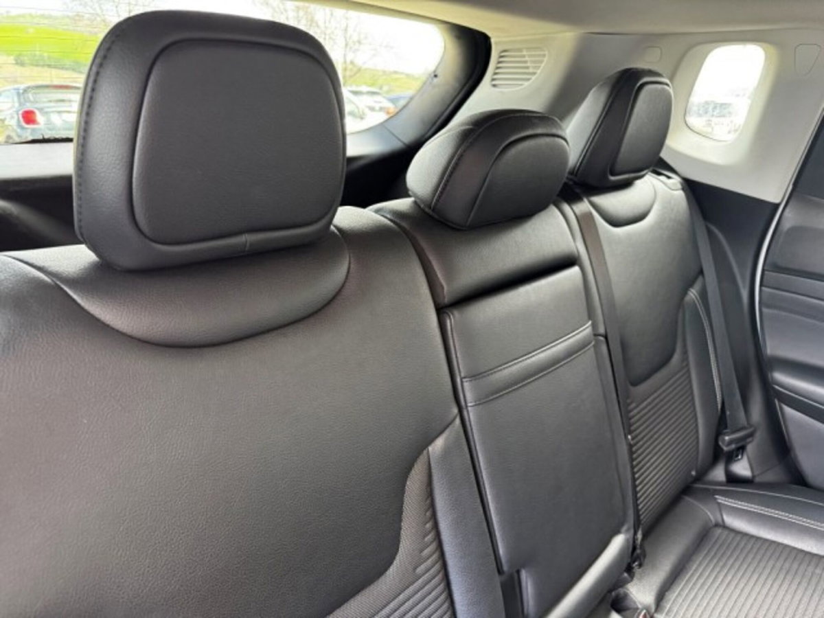 Jeep Compass 1.3 Turbo T4 2WD Limited (15)