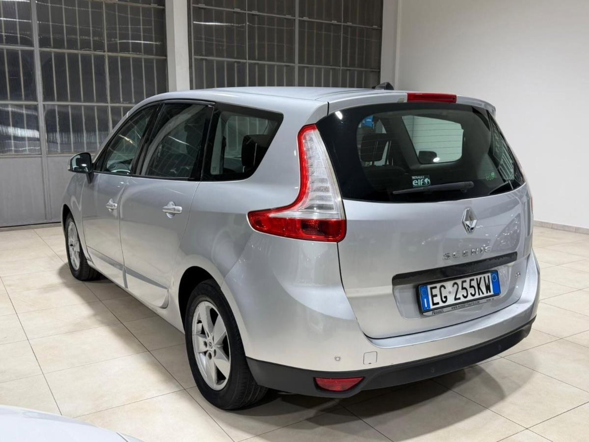 Renault Scénic X-Mod 1.5 dCi 110CV Dynamique (4)