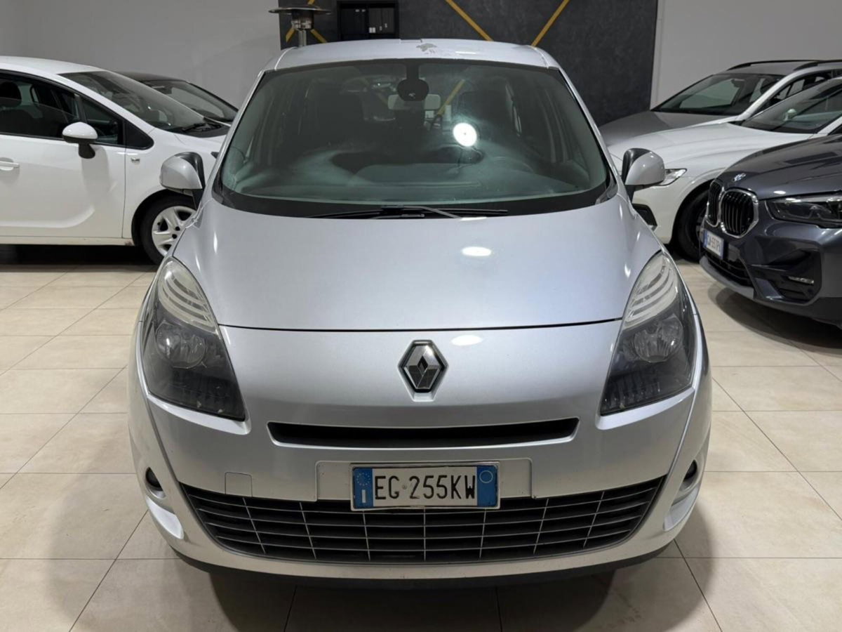 Renault Scénic X-Mod 1.5 dCi 110CV Dynamique (7)