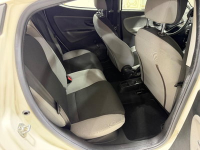 Lancia Ypsilon 0.9 TwinAir 85 CV 5 porte Metano Ecochic Silver (11)