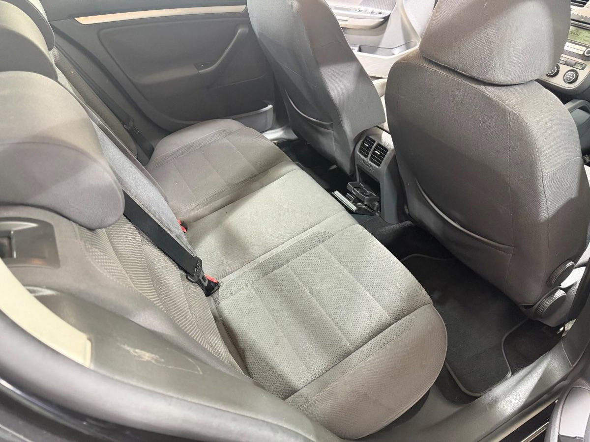 Volkswagen Golf 1.6 5p. Comfortline BiFuel G (7)