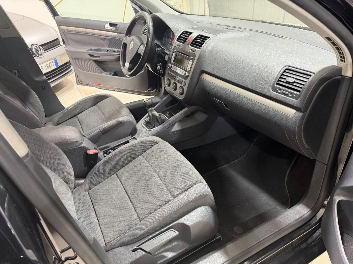 Volkswagen Golf 1.6 5p. Comfortline BiFuel G (8)