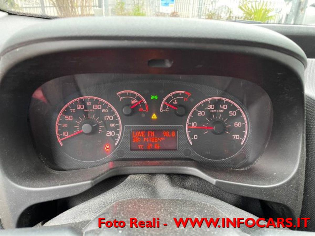 Fiat Fiorino Furgone cargo 1.3 mjt 95cv Adventure (9)