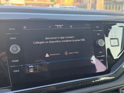 Volkswagen Polo 1.0 evo Life 80cv (12)