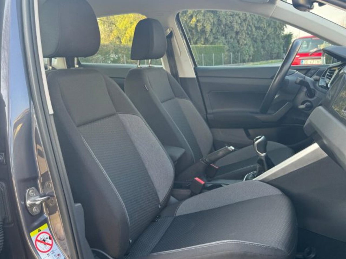 Volkswagen Polo 1.0 Life 80cv (14)