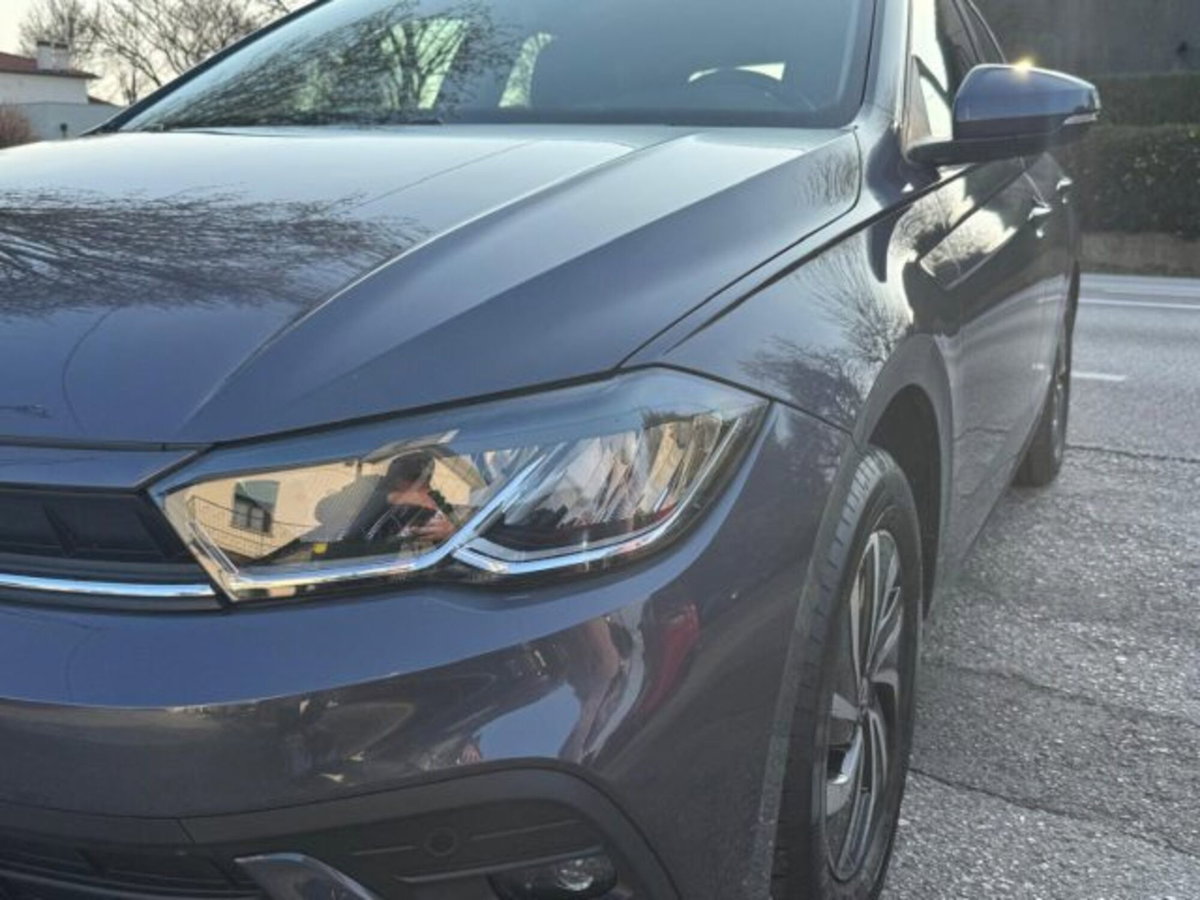 Volkswagen Polo 1.0 Life 80cv (5)