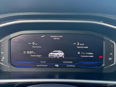 Volkswagen T-Roc 1.5 tsi R-Line (11)