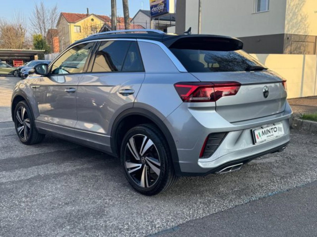 Volkswagen T-Roc 1.5 tsi R-Line (2)