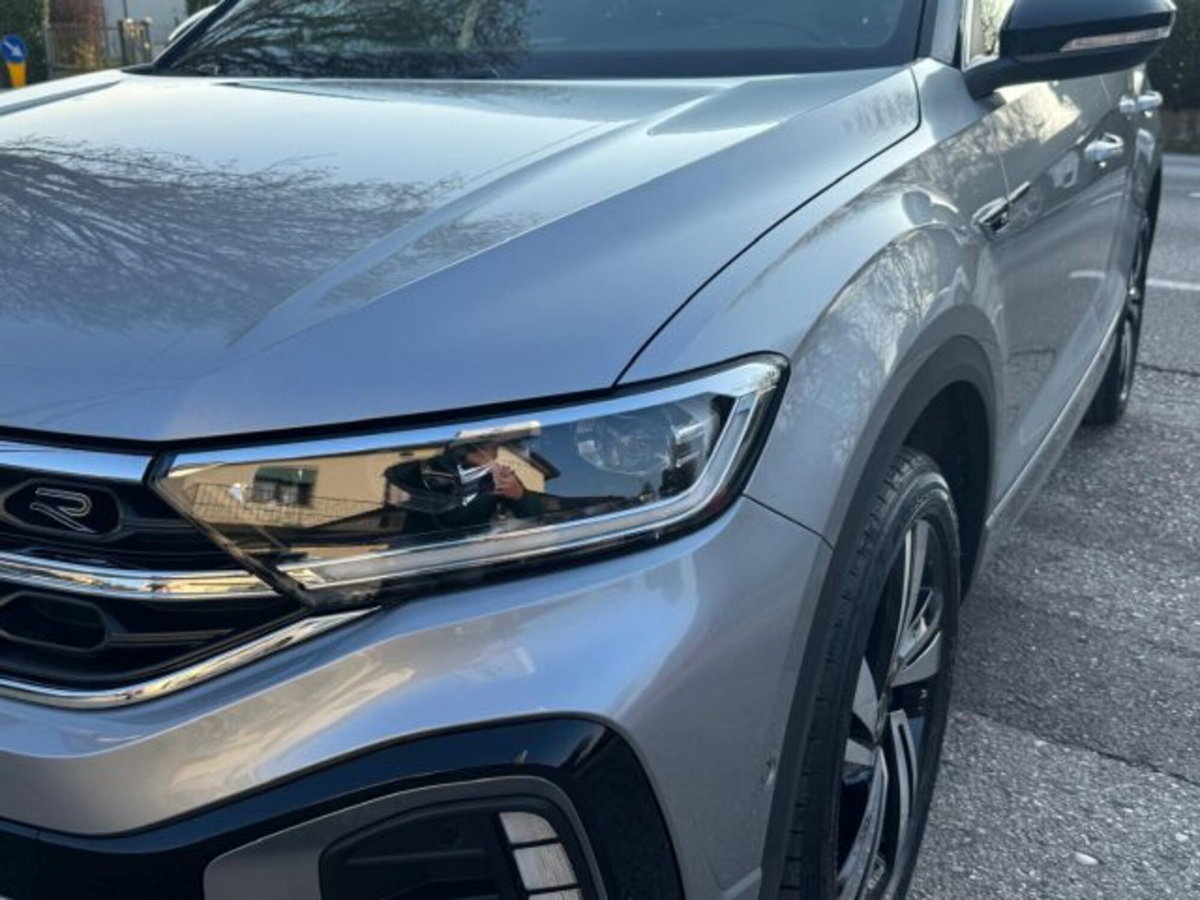 Volkswagen T-Roc 1.5 tsi R-Line (5)