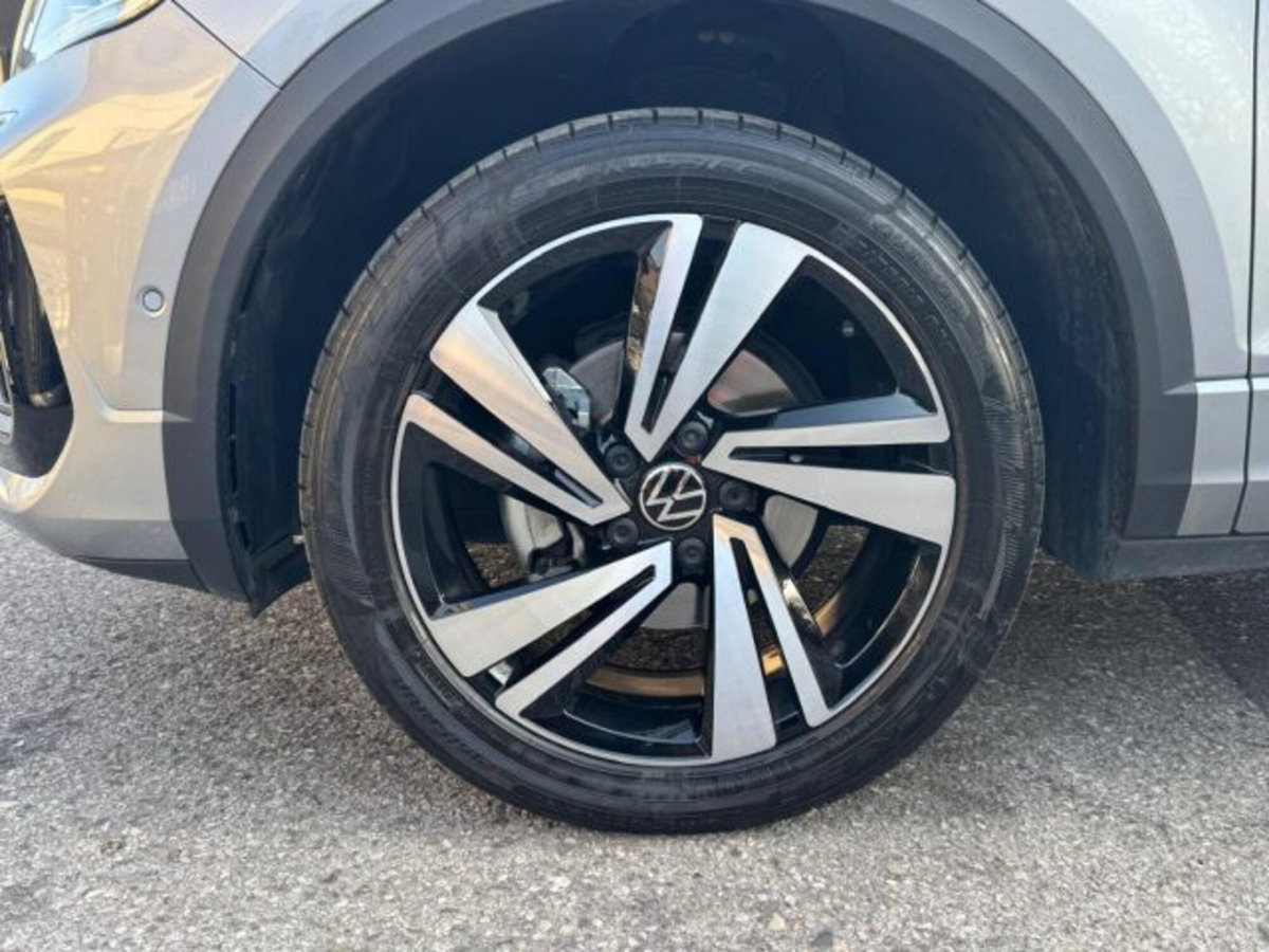 Volkswagen T-Roc 1.5 tsi R-Line (7)