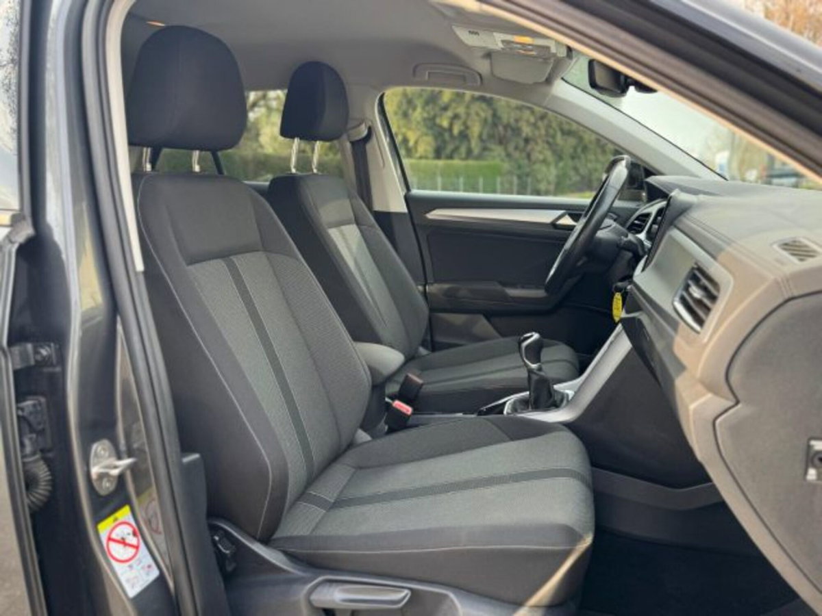Volkswagen T-Roc 1.0 TSI Style (17)