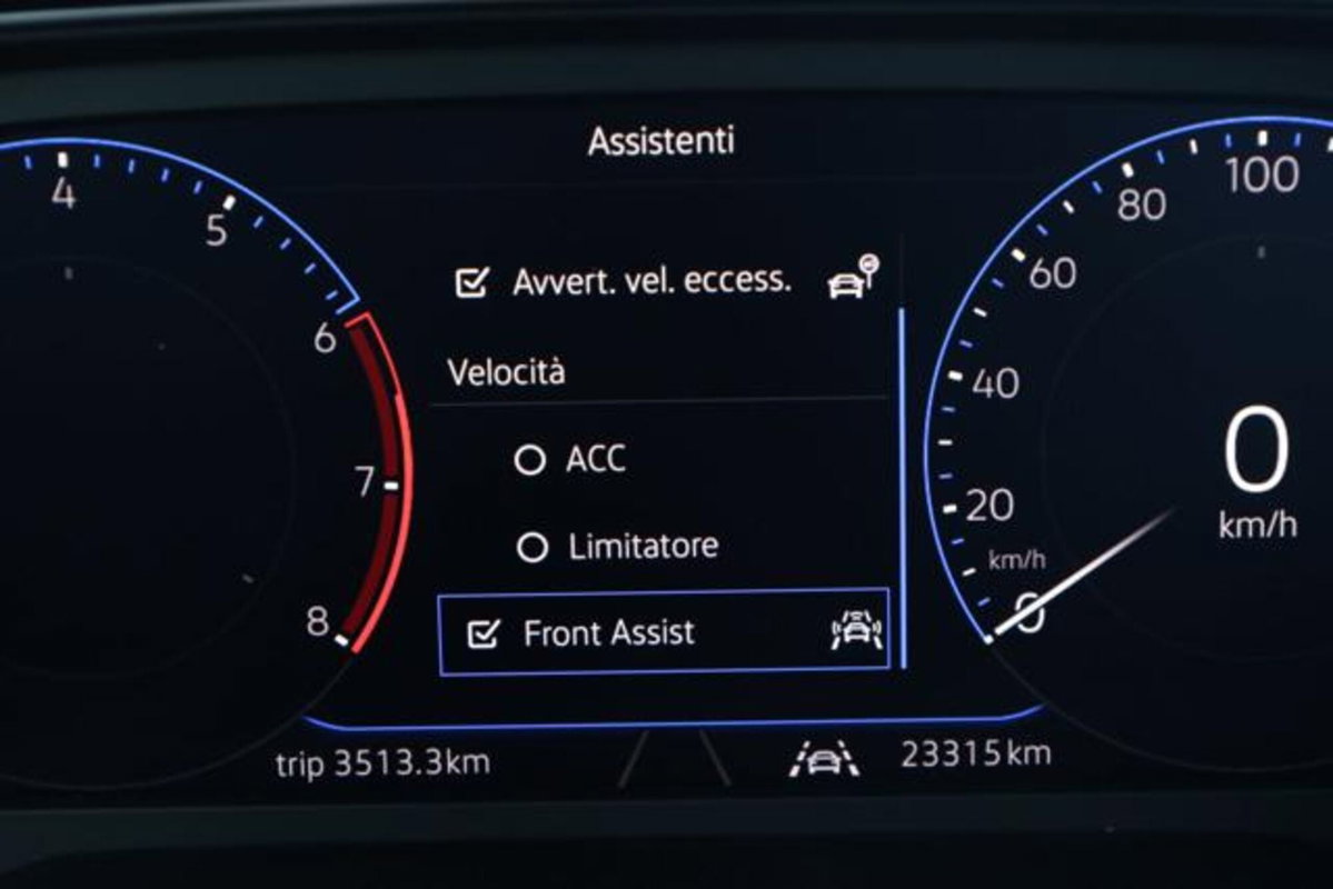 Volkswagen Taigo 1.0 tsi R-Line 115cv (8)