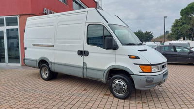 Iveco Daily Furgone 35S11V 2.8 TDI PL-TA Furgone usato
