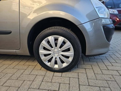 Renault Modus 1.2 16V Dynamique (16)