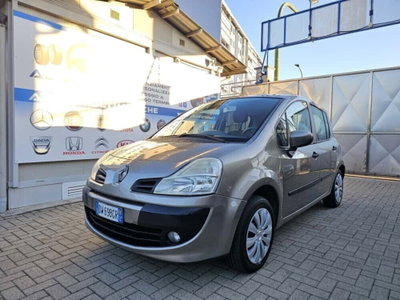 Renault Modus 1.2 16V Dynamique (2)