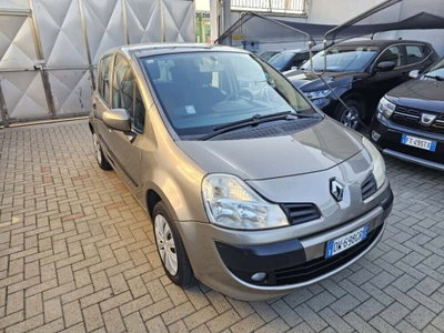 Renault Modus 1.2 16V Dynamique (3)