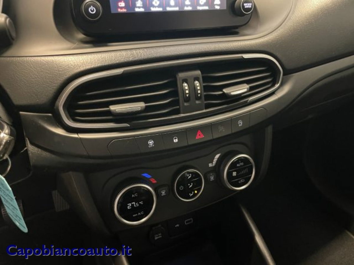 Fiat Tipo Station Wagon Tipo SW 1.0 t3 Cross 100cv (12)