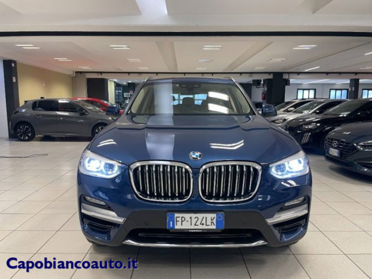 BMW X3 xDrive30d 249CV Business Advantage (2)