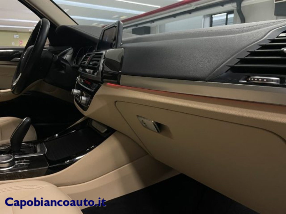 BMW X3 xDrive30d 249CV Business Advantage (20)