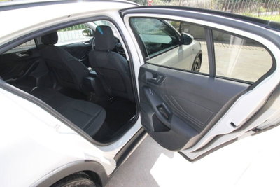 Ford Focus 1.5 EcoBlue 120 CV automatico 5p. Active Co-Pilot (19)