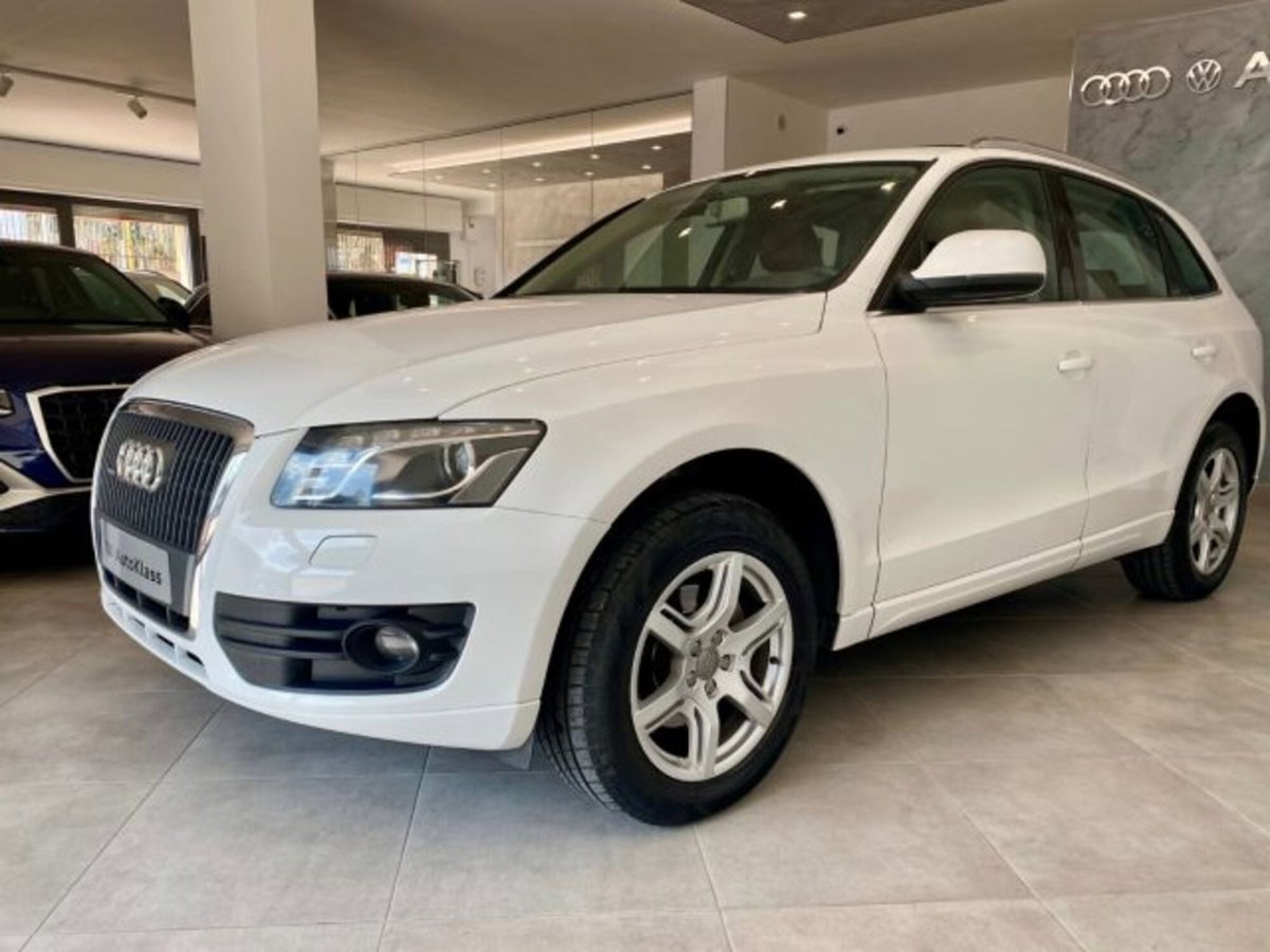 Audi Q5 2.0 TDI 170 CV quattro (2)