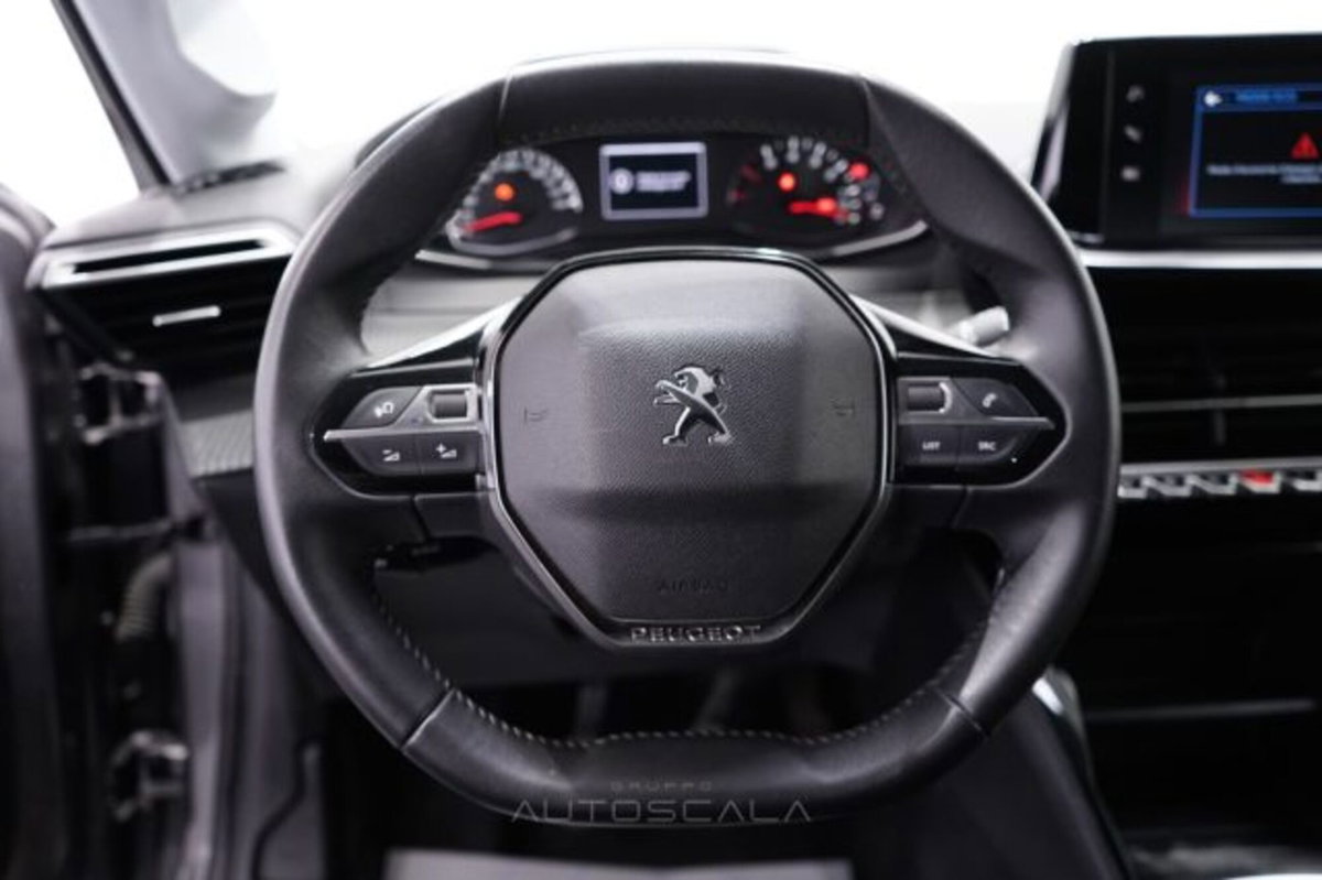 Peugeot 208 1.2 puretech Active s&s 75cv (13)