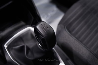 Peugeot 208 1.2 puretech Active s&s 75cv (17)