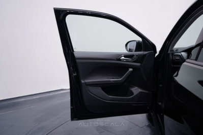 Volkswagen T-Cross 1.0 tsi Edition 95cv (9)