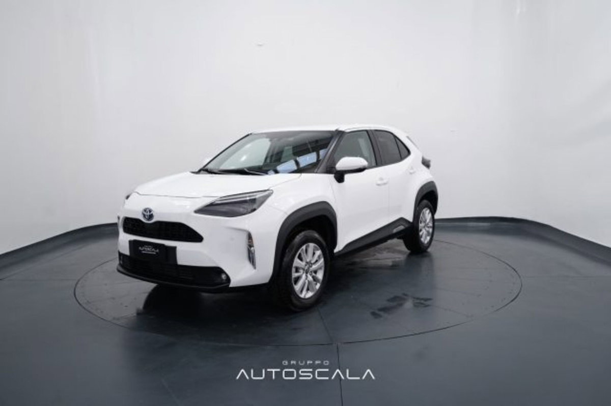 Toyota Yaris Cross 1.5h GR Sport Black Sky fwd 116cv e-cvt